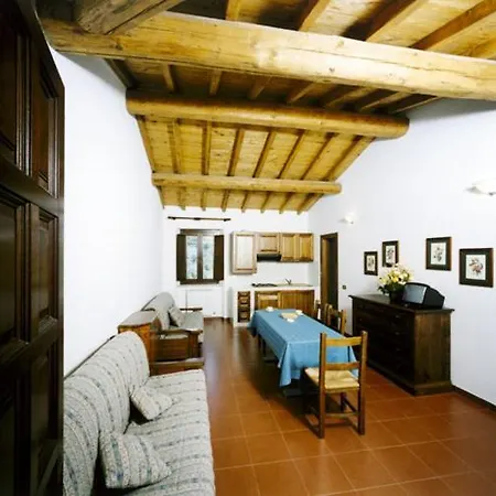 I Barbini Sleeps 4 Pool Wifi T764293 Apartment Collemancio